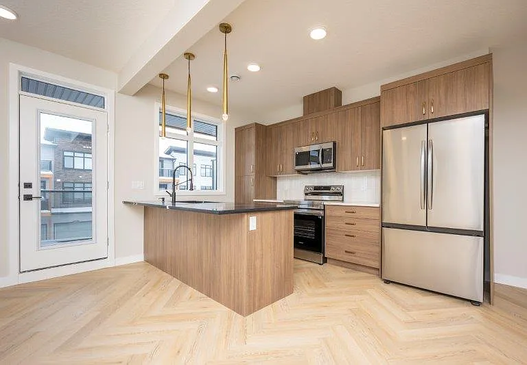 562 Seton Cir SE #305 — Photo 8