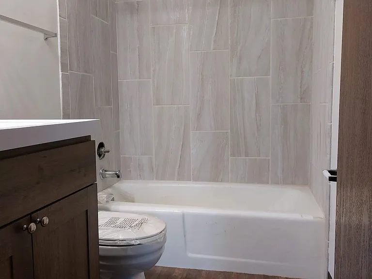 Aspen Pines Apartments — Photo 12