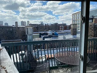 3231 N. Clark — Photo 23