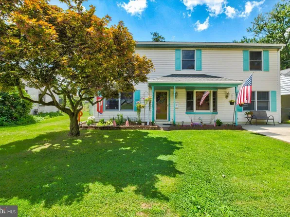 50 Summit Ave, Bellmawr, NJ 08031