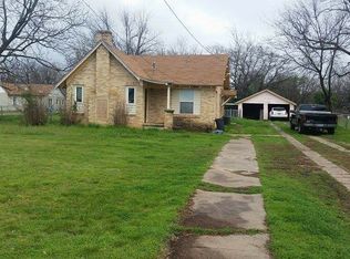 823 Main St, Meridian, TX 76665