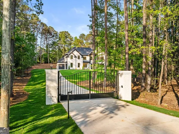 400 Auburn Rd, Auburn, GA 30011