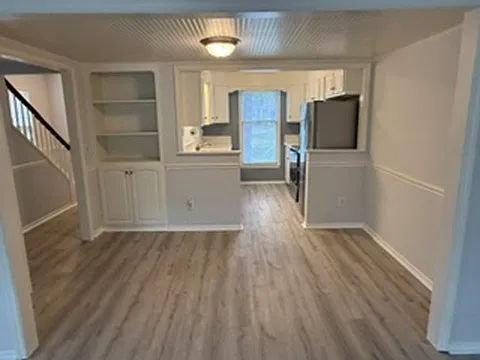 2 bed, 1.5 bath, 1246 sqft, $1,500 — Photo 3