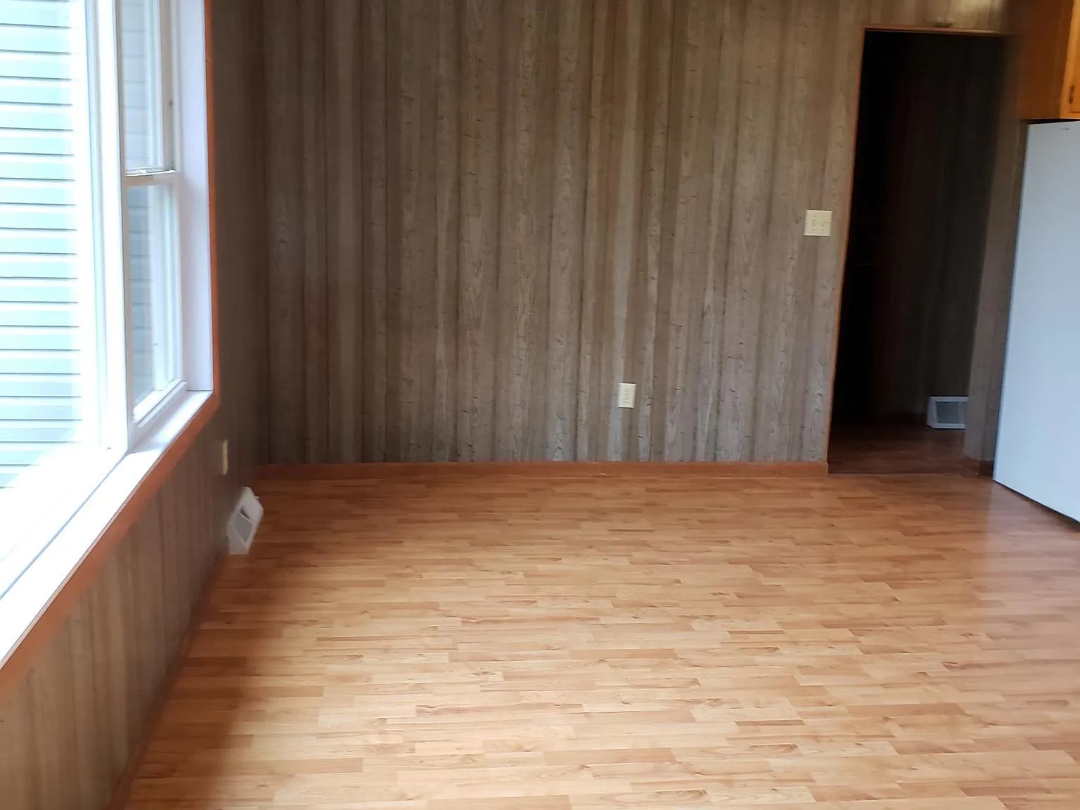 1150 S Lakeshore Dr — Photo 3