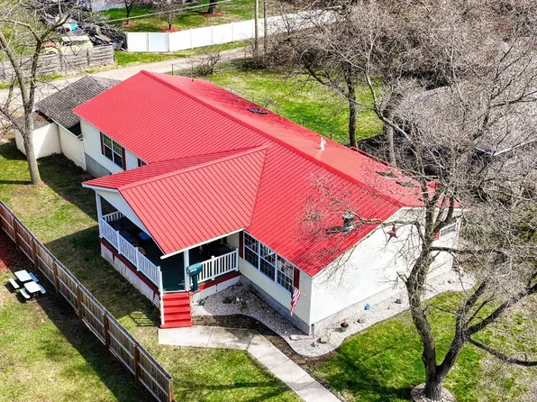 505 E Pere Marquette St, Ludington, MI 49431