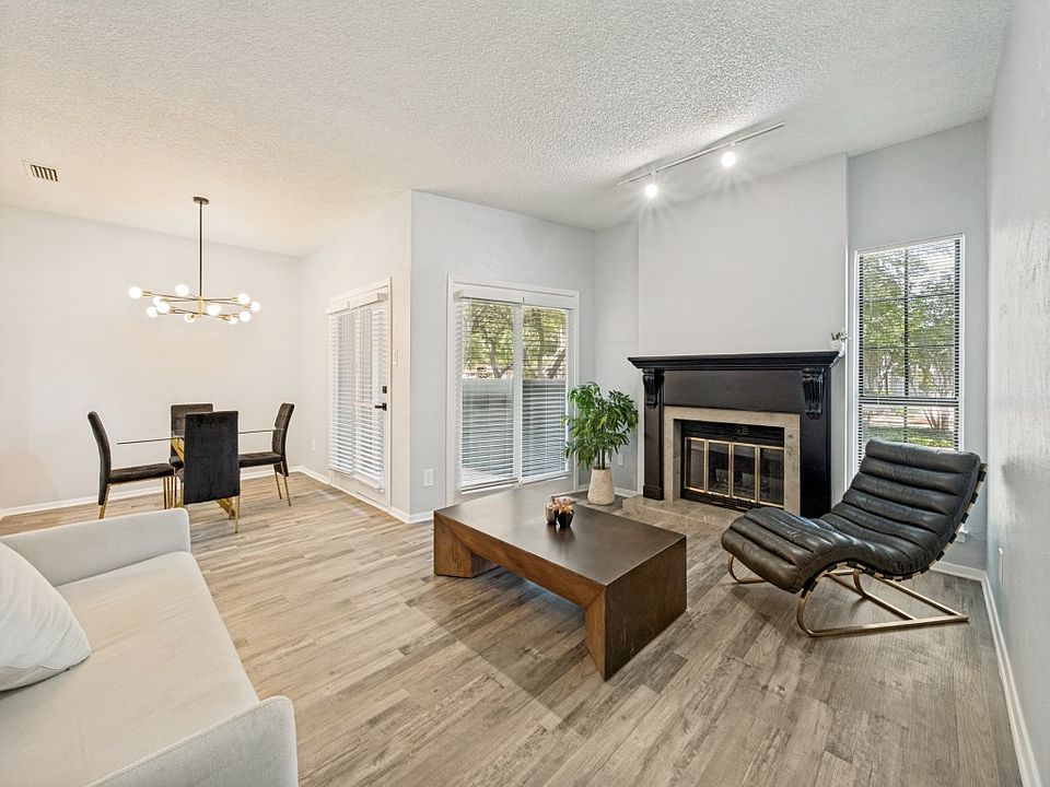 1st image of 1200 Riverchase Ln Unit 125