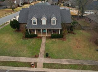 5014 Congressional Dr, Benton, AR 72019