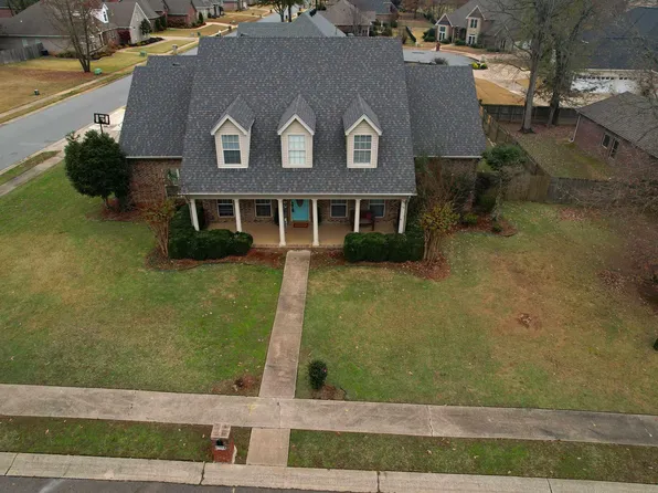 5014 Congressional Dr, Benton, AR 72019