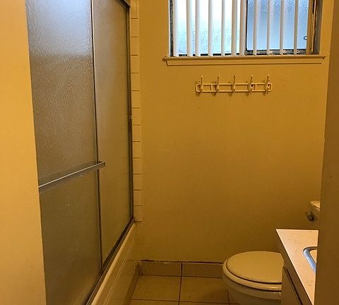 4th image of 860 Sobrato Dr APT B