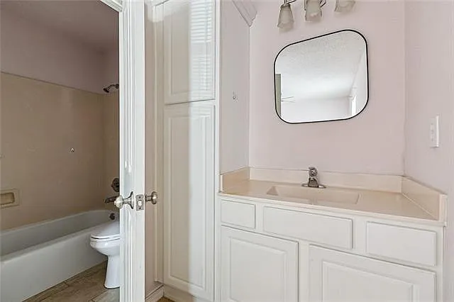 4444 W Esplanade Ave — Photo 14