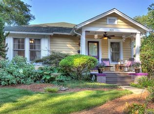 820 E 35th St, Charlotte, NC 28205