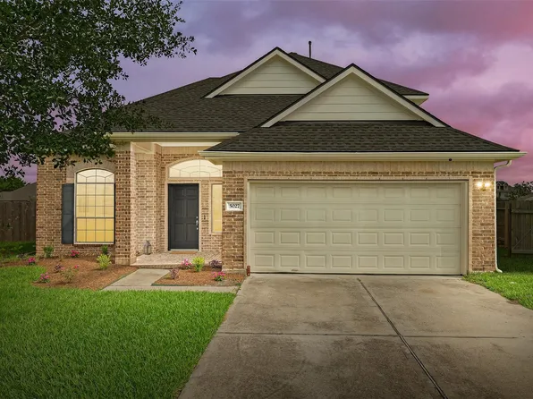 5027 Wimberly Ln, Cove, TX 77523