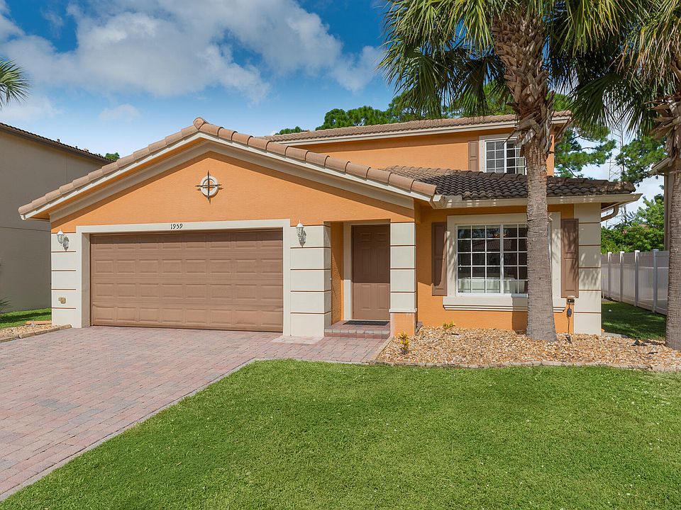 1st image of 1959 SW Newport Isles Boulevard