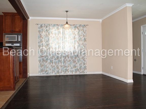 5th image of 6121 Del Amo Blvd