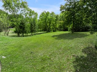 2104 Woodsbury Pl, Lexington, KY