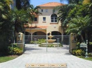 8251 SW 52nd Ave, Miami, FL 33143