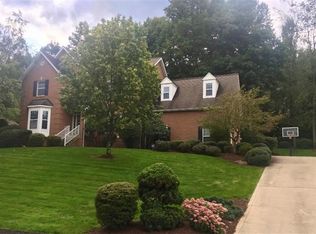 5011 Havenwood Dr, Greensburg, PA