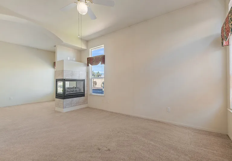 9455 Oakley Ln — Photo 8