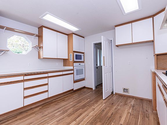 3rd image of 4380 Liberty Bell Ct