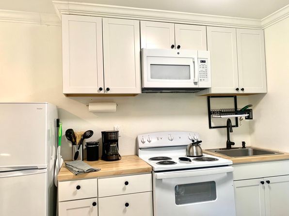 (undisclosed Address)