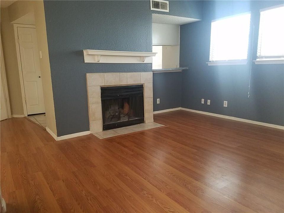 1st image of 4316 Swiss Ave APT 206