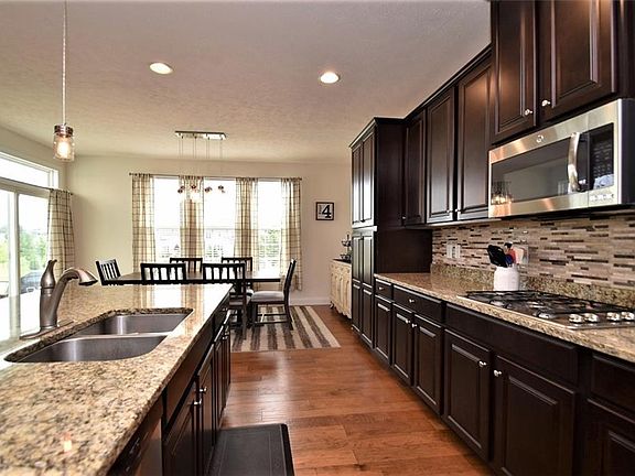 5th image of 7964 Megan Meadow Dr