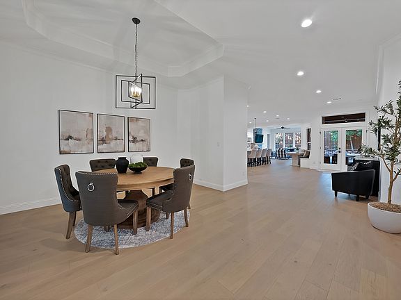 3rd image of 5287 Cree Dr