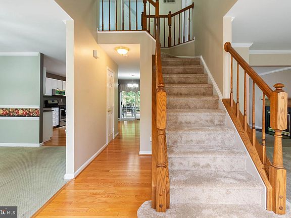 3rd image of 7424 Brandenburg Cir