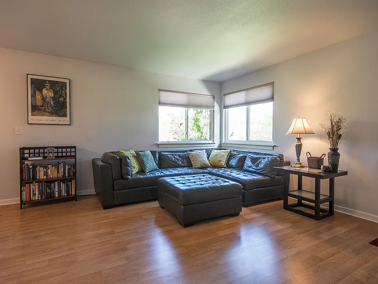 4145 Monroe Dr #A — Photo 5