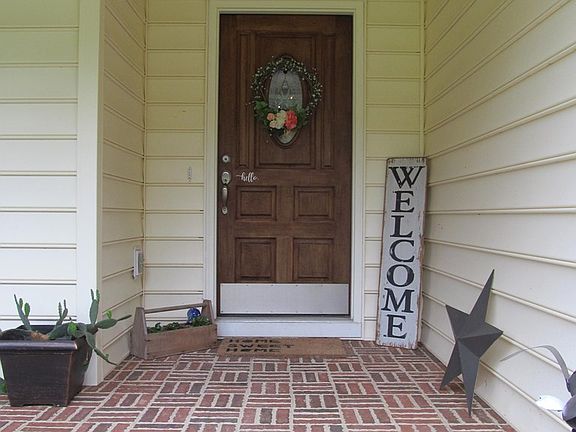 5th image of 2045 Beaver Creek Ln