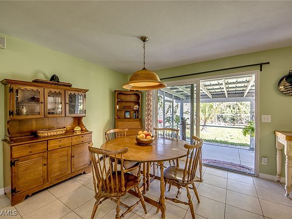 3rd image of 6616 Fuller Dr