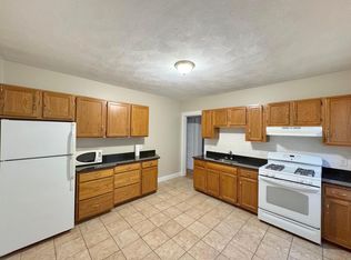 97 Marion St #2, Somerville, MA 02143