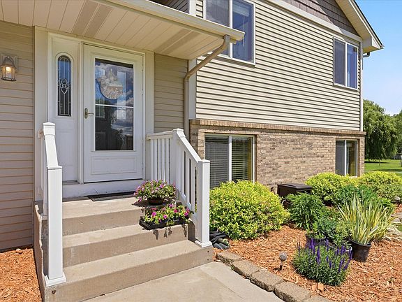 5th image of 7723 Viking Blvd NW