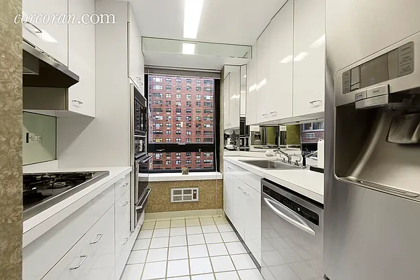 Sold by Corcoran | media 12