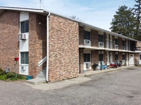 Main Street Apartments, 535 N Main St #3, Adams, WI 53910