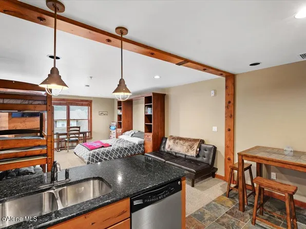 834 McKinley Ave #305, Kellogg, ID 83837