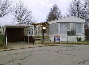 1st image of 18 Dogwood Ln