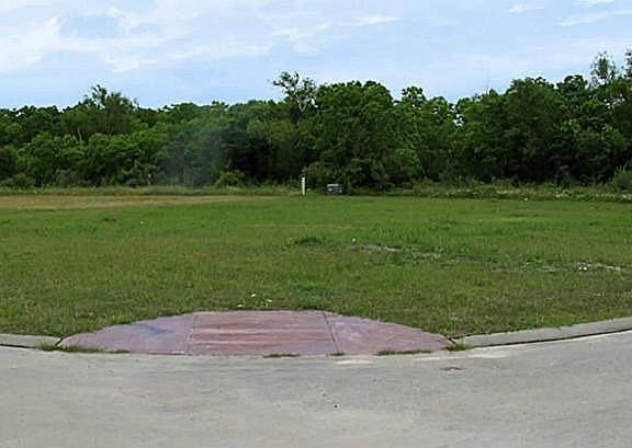 4th image of 1611 Misty Glen Ln