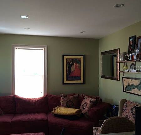 2nd image of 2416 N Washtenaw Ave APT 2R