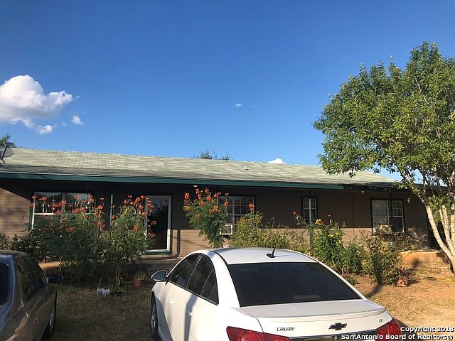 1st image of 220 County Road 2518