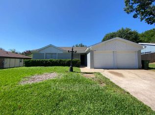 5504 Pineridge Dr, Arlington, TX 76016