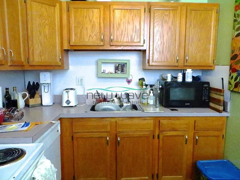 12 Columbus Sq #2 — Photo 20