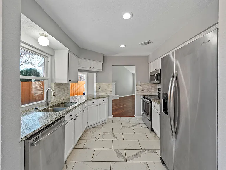 128 Overbrook Dr — Photo 23