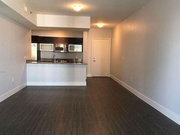2nd image of 950 Brickell Bay Dr APT 2602