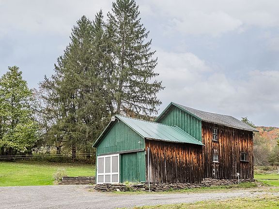 5th image of 67 Fisk Rd