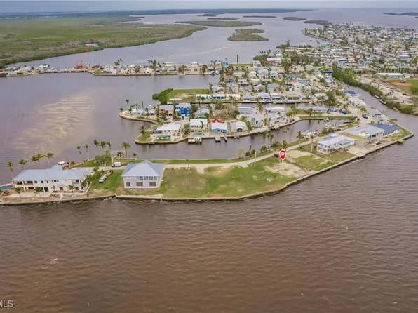 11114 Matlacha Ave, Matlacha, FL 33993