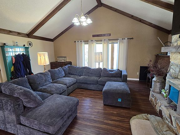 5th image of 1307 Schwaller Ave