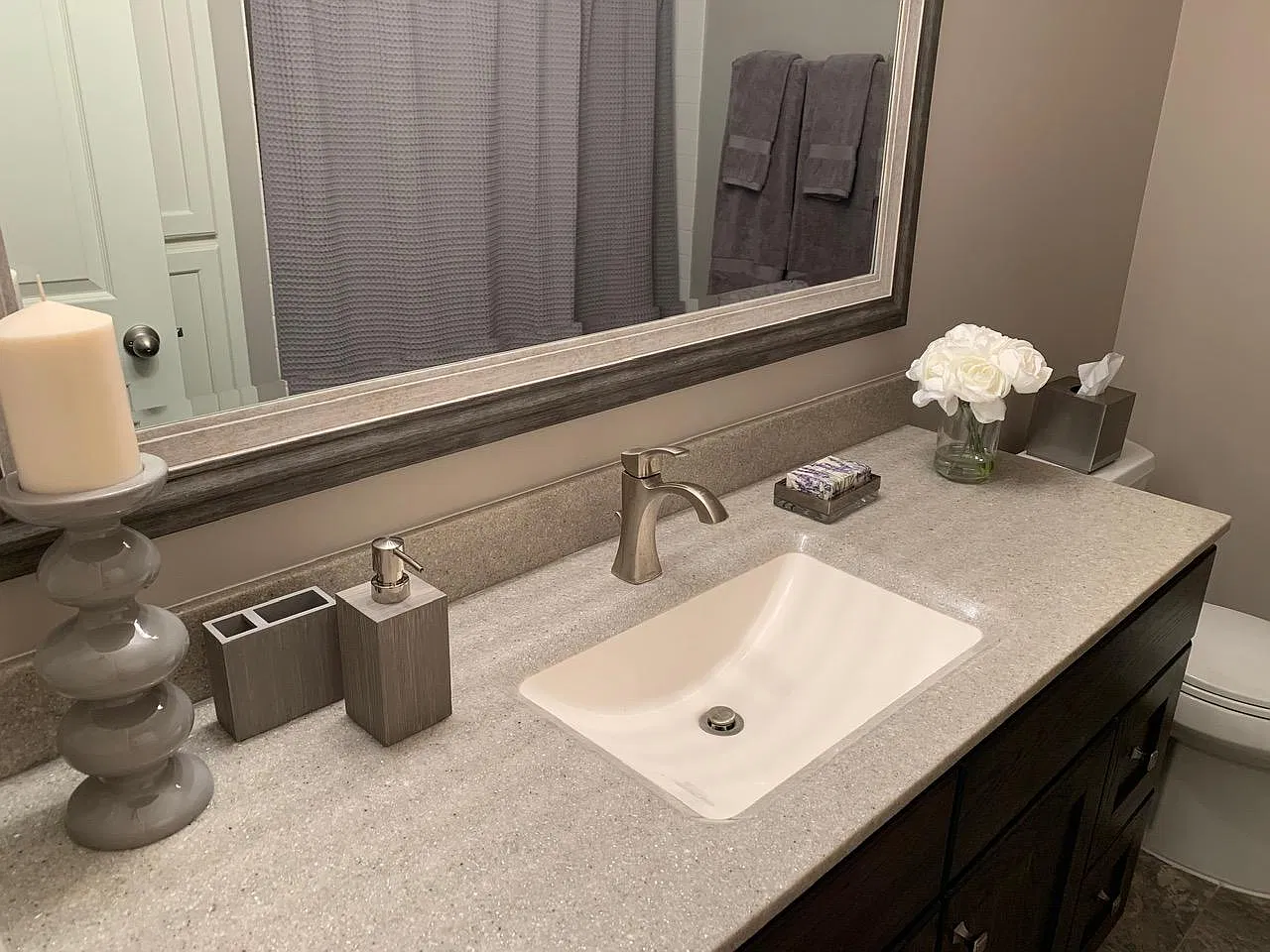 3 bed, 2700 sqft, $3,395 — Photo 3