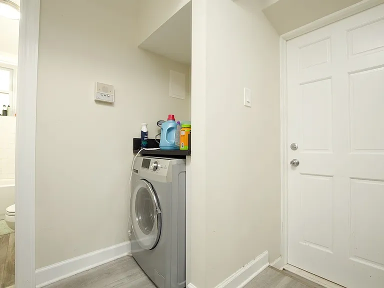 732 W Roscoe St #AGN — Photo 20