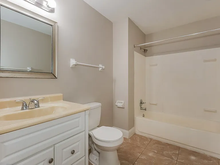 6624 N Cameron Ave — Photo 14